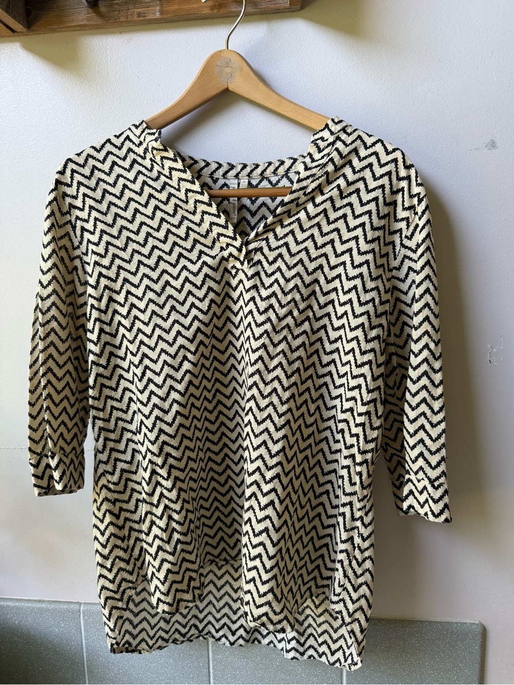 Grand and Greene Chevron Tunic in Black and Cream Linen Cotton Blend